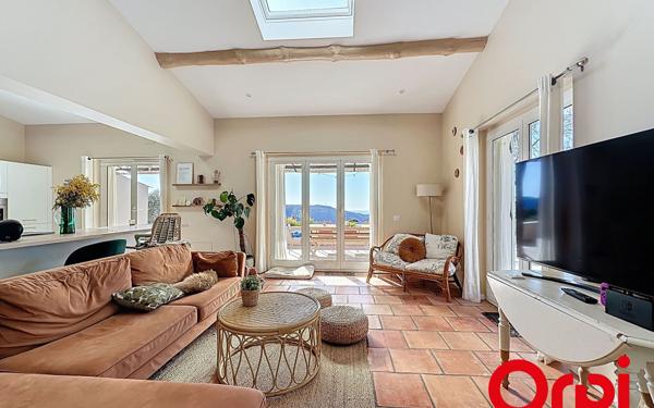 Maison à vendre    5 pièces • 150 m2 Cantaron