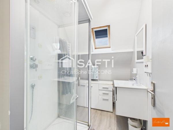 Pavillon individuel rénové avec 5 chambres Mayenne