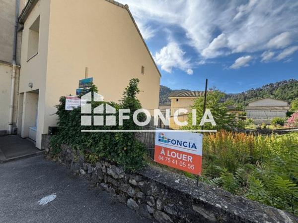 Location Maison 5 pièces 109.2 m² - QUARTIER DU PONT Les Ollieres Sur Eyrieux 07360