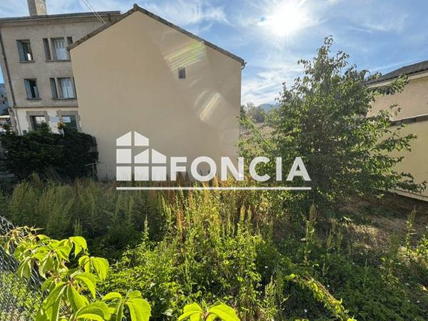 Location Maison 5 pièces 109.2 m² - QUARTIER DU PONT Les Ollieres Sur Eyrieux 07360