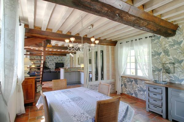 Propriété à vendre Maison et gîte en colombage proche de VIMOUTIERS (61)