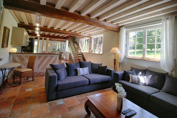 Propriété à vendre Maison et gîte en colombage proche de VIMOUTIERS (61)