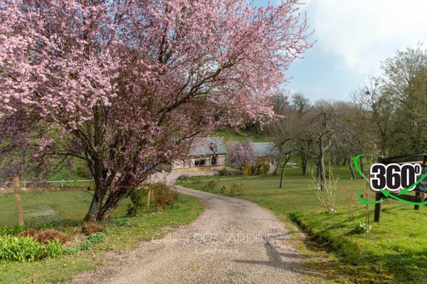 Propriété à vendre Maison et gîte en colombage proche de VIMOUTIERS (61)