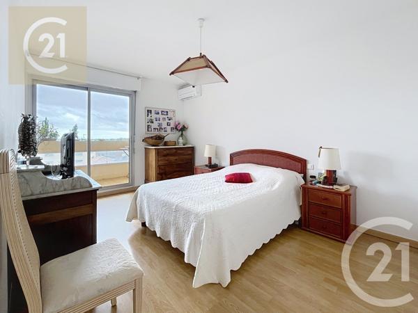 Appartement F4 à vendre  5 pièces - 105,90 m2 BEZIERS - 34