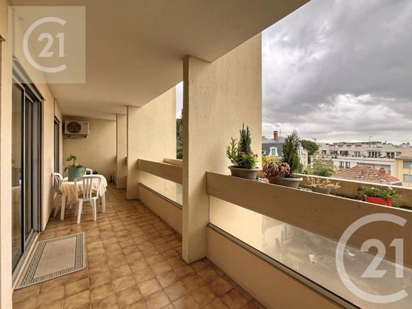 Appartement F4 à vendre  5 pièces - 105,90 m2 BEZIERS - 34
