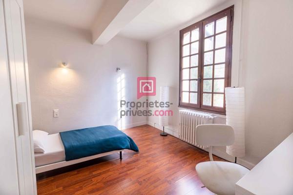 Appartement Villeneuve Les Avignon 3 pièce(s) 85 m2