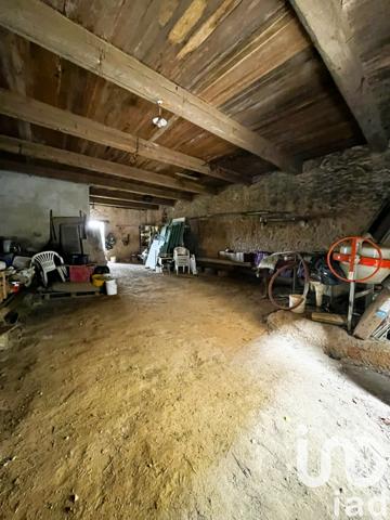 Parking à vendre 104 m² Tournissan