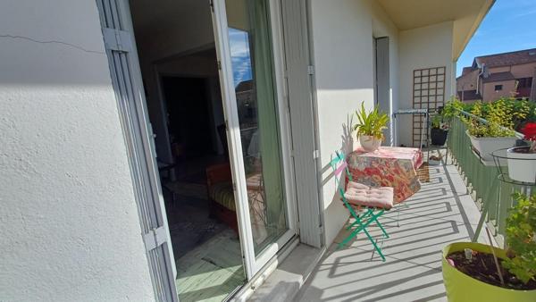 Appartement T3 de 95m² avec balcon, garage et cave