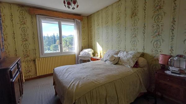 Appartement T3 de 95m² avec balcon, garage et cave