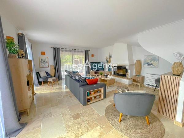 Maison à SAINTE-MAXIME, 83120 - 4 pièces 130m²