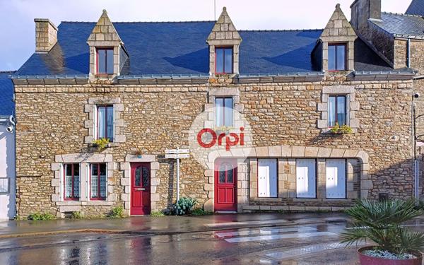 Maison à vendre    6 pièces • 205 m2 Questembert