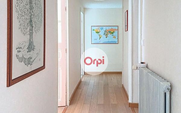 Maison à vendre    6 pièces • 205 m2 Questembert