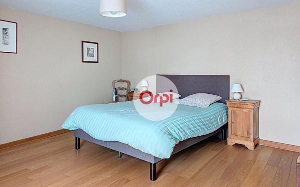 Maison à vendre    6 pièces • 205 m2 Questembert