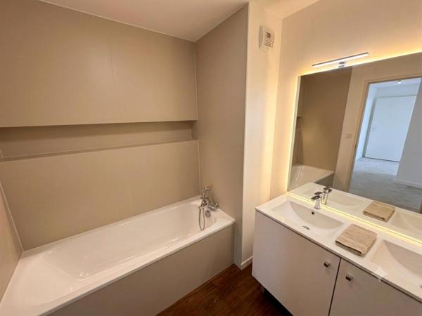 Appartement 2 chambres, balcon, ascenseur Résidence « Villa Augusta » Rezé 197 000 € FAI 3384MG – nantes Sud Immobilier