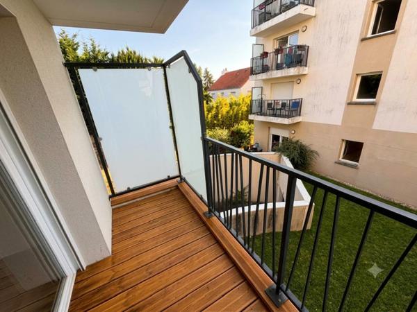 Appartement 2 chambres, balcon, ascenseur Résidence « Villa Augusta » Rezé 197 000 € FAI 3384MG – nantes Sud Immobilier