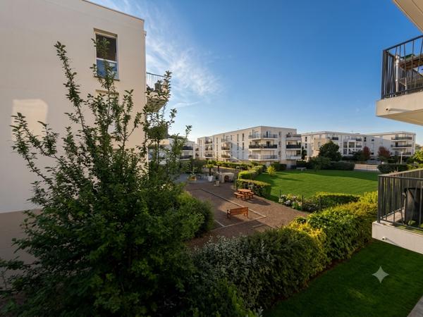 Appartement 2 chambres, balcon, ascenseur Résidence « Villa Augusta » Rezé 197 000 € FAI 3384MG – nantes Sud Immobilier