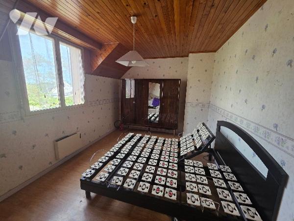 Rennes Landry maison Sud-Ouest à rénover 87m² hab terrain 277m² 3 chbres grenier aménageable garage