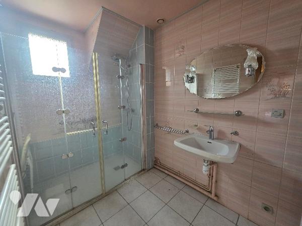 Rennes Landry maison Sud-Ouest à rénover 87m² hab terrain 277m² 3 chbres grenier aménageable garage