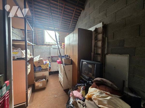 Rennes Landry maison Sud-Ouest à rénover 87m² hab terrain 277m² 3 chbres grenier aménageable garage
