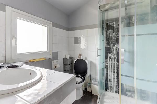 Maison à vendre 7 pièces 170m² Pont-du-Château (63430)