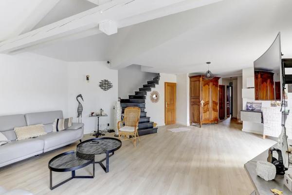 Maison à vendre 7 pièces 170m² Pont-du-Château (63430)