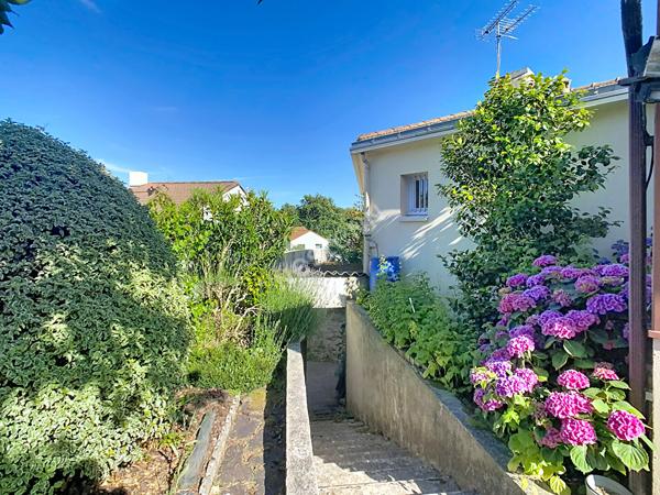 Maison à vendre dans le bourg de Vallet