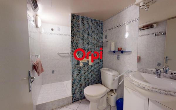 Maison à vendre    5 pièces • 107 m2 Vaulx-en-Velin