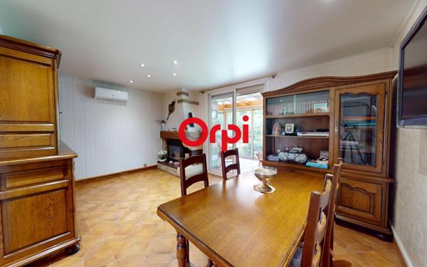 Maison à vendre    5 pièces • 107 m2 Vaulx-en-Velin