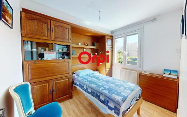 Maison à vendre    5 pièces • 107 m2 Vaulx-en-Velin