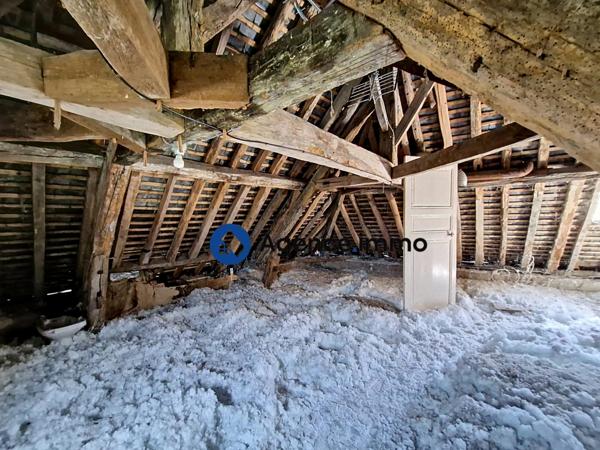 À vendre - Maison ancienne, 5 pièces située à Château-la-Vallière (37330)