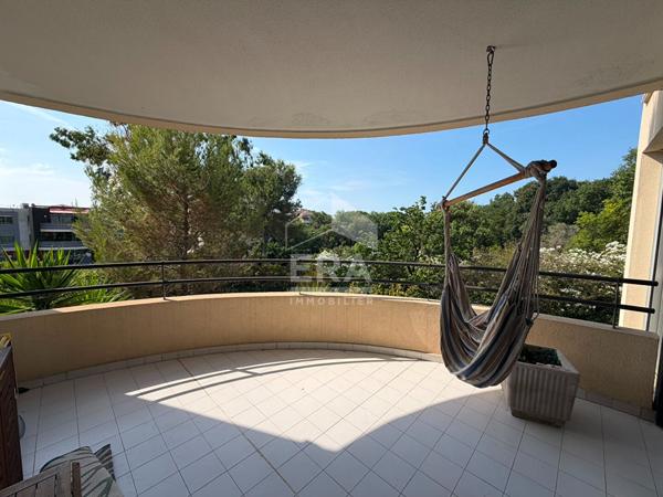 A LOUER - APPARTEMENT 2 PIECES MEUBLE, SECTEUR VAUGRENIER