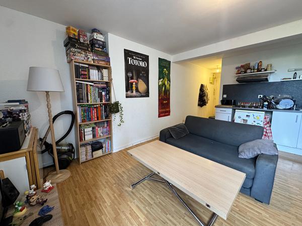 Appartement 2 pièces à vendre à Rennes - Quartier Thabor, dernier étage, bon état