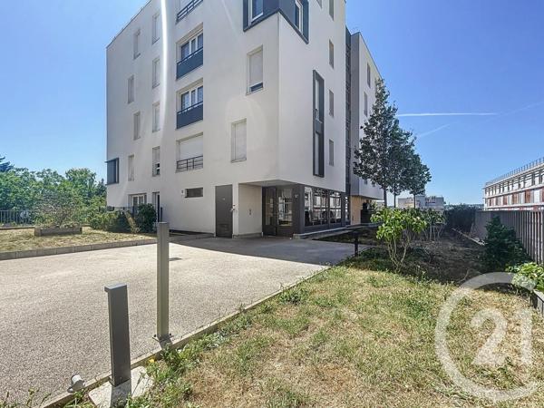 Appartement F3 à vendre  3 pièces - 65,22 m2 FRESNES - 94