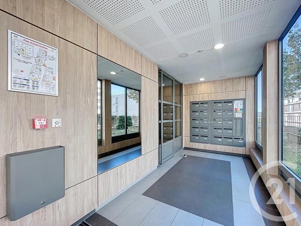 Appartement F3 à vendre  3 pièces - 65,22 m2 FRESNES - 94