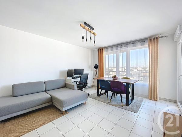 Appartement F3 à vendre  3 pièces - 65,22 m2 FRESNES - 94