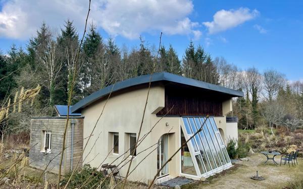 Maison à vendre    6 pièces •  Plouray