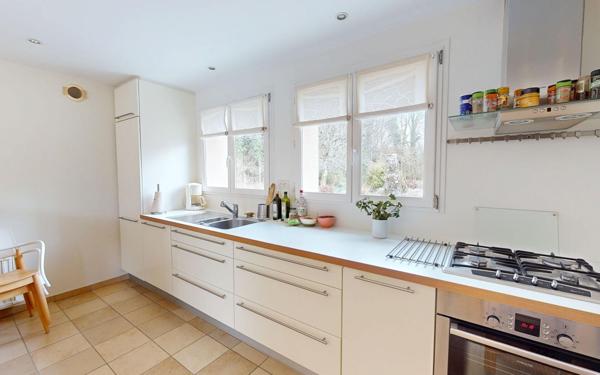 Maison à vendre    6 pièces •  Plouray