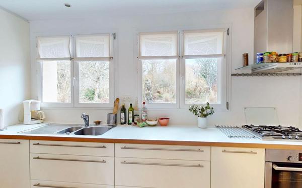 Maison à vendre    6 pièces •  Plouray