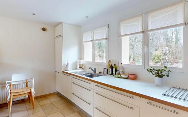 Maison à vendre    6 pièces •  Plouray