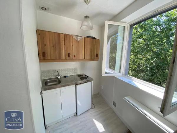 Appartement à louer 1 pièce 18.5m²