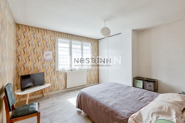 A VENDRE - TRÉGUEUX - Maison plein centre, 4 chambres, vivable de plain-pied, fort potentiel