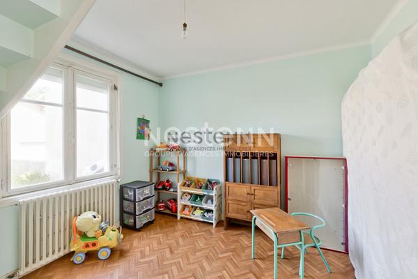 A VENDRE - TRÉGUEUX - Maison plein centre, 4 chambres, vivable de plain-pied, fort potentiel