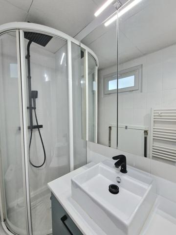 Appartement 3 pièces - 40 m² Exclusivité efficity