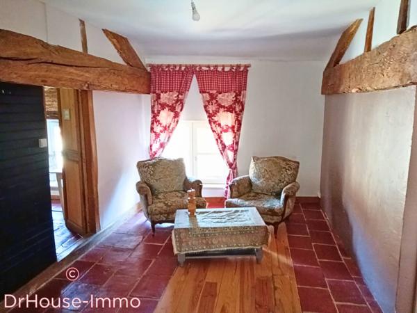 Maison à vendre 14 pièces de 560 m²