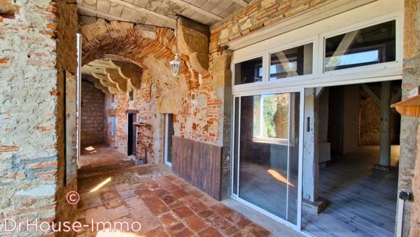 Maison à vendre 14 pièces de 560 m²