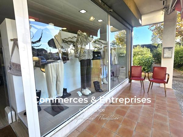 Fonds de commerce Prêt-à-porter ou Droit Au Bail à céder à PLAN DE CUQUES (13)