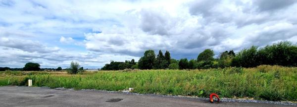 Terrain à bâtir 989 m2