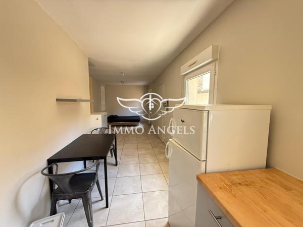 NÎMES – Studio 26 m² avec cour privative de 24 m² – Jardins de la Fontaine
