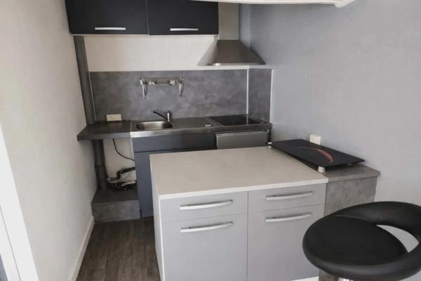 BAR – PETITE RESTAURATION – LICENCE IV – VENTE MURS LIBRES – CENTRE-VILLE REDON 35