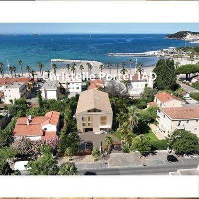 Appartement 3 pièces de 90 m² à Six-Fours-les-Plages (83140)
